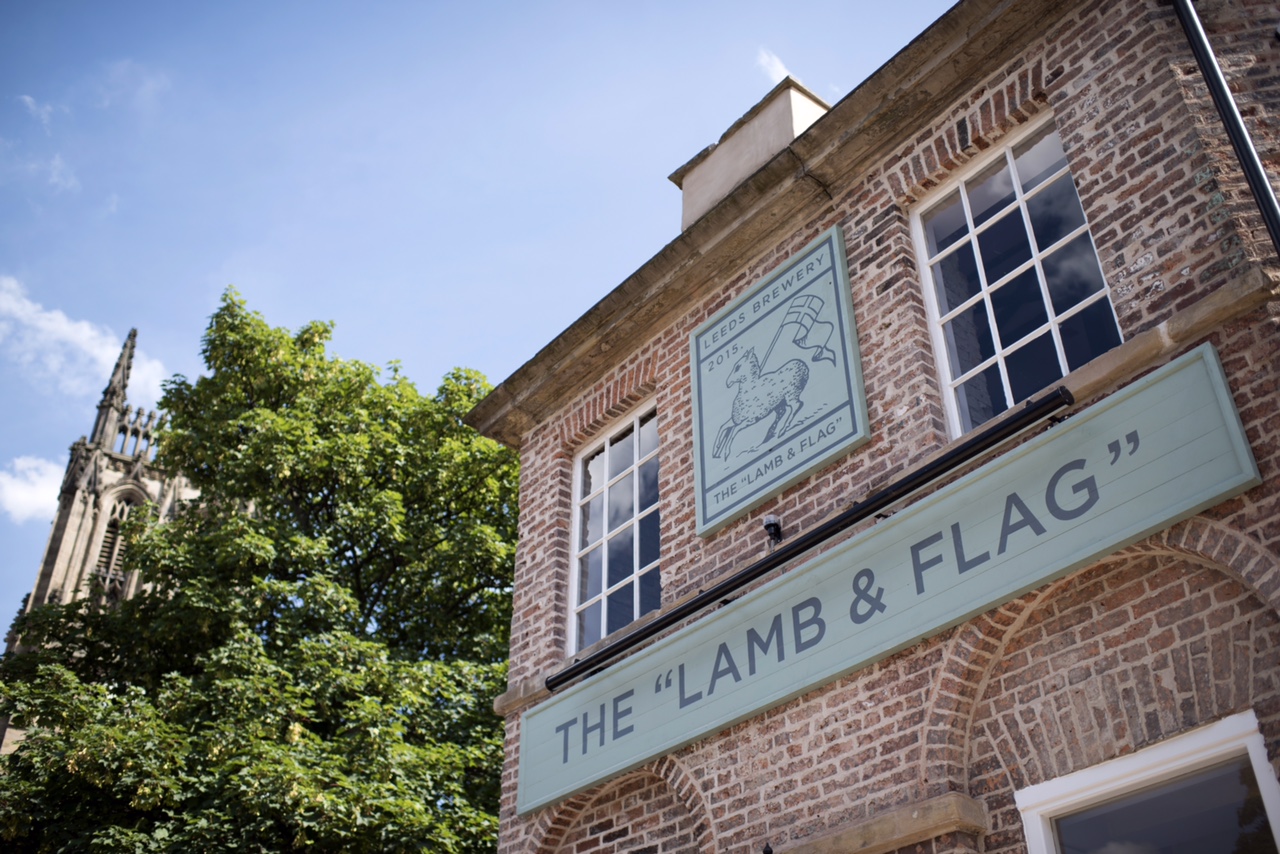 Good Beer Guide - Lamb and Flag